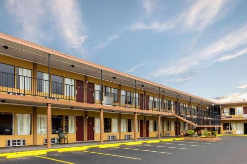 Lotus by Hotel Inn - Hot Springs - image 7