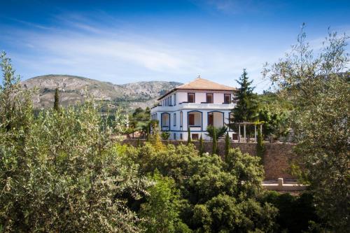 Casa Amparo - Alquiler íntegro con encanto en Alicante