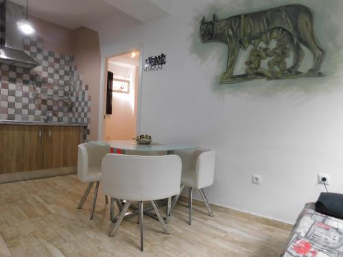 APARTAMENTO ROMULO Y REMO-ROMULO