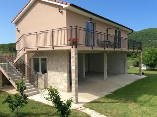 Apartments Raskovic I