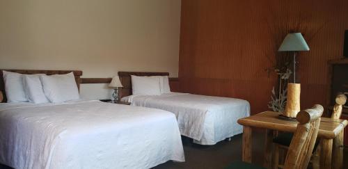 Deluxe Double Room - Not Pet Friendly