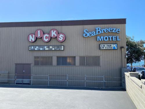 Sea Breeze Motel