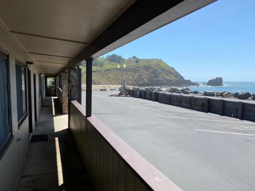 Sea Breeze Motel in Pacifica