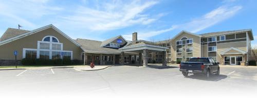 AmeriVu Inn and Suites - Waconia