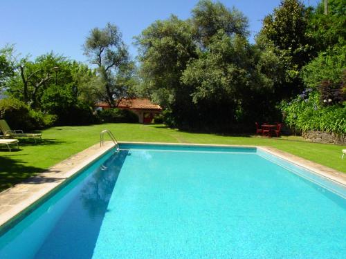 Swimming pool, Quinta De Cima De Eiriz in Calvos