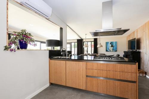 virtuve, Beach house in Erma