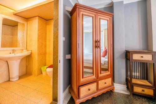 The Train Resort - Your Relaxing Resort with Large Pool & Jacuzzi, Jomtien pláž (fotografie 8)