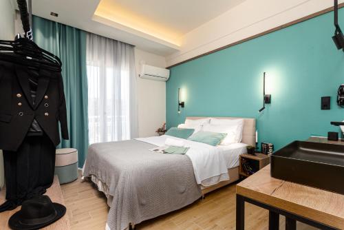 Park Hotel - image 5