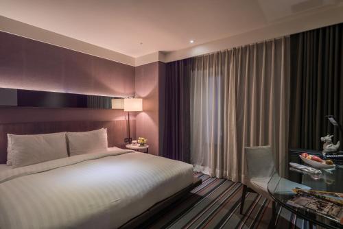 256405009 WESTGATE Hotel