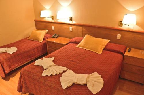 Hotel Felipe II – Cordoba, IA