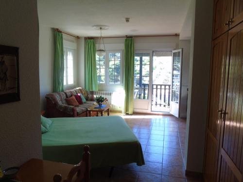 Apartamentos Turísticos Cumbres Verdes