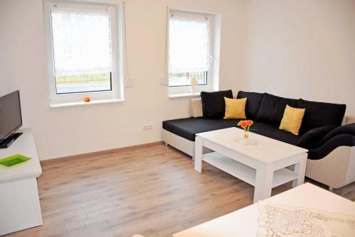 Apartment image 10