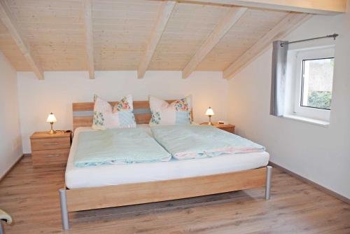 Apartment image 8