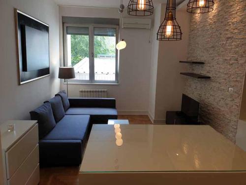 Apartment Theatre - image 3