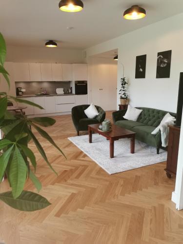 exklusives Studioapartment - in traumhafter Lage direkt am Halensee, Берлин