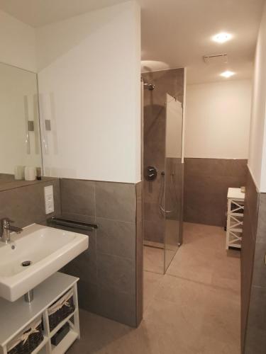 exklusives Studioapartment - in traumhafter Lage direkt am Halensee, Берлин (фото 11)