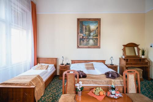City Hotel Unio - image 5