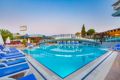 Numa Konaktepe Hotel - All Inclusive - 수영장