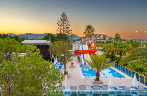 Numa Konaktepe Hotel - All Inclusive - 정원