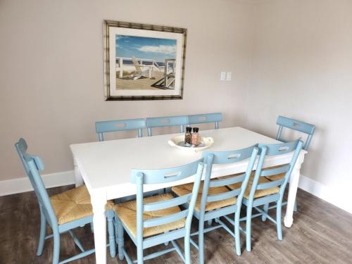 Atlantic View home - image 8