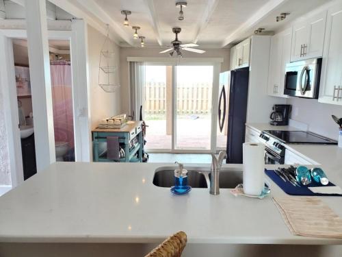 Atlantic View home - image 9