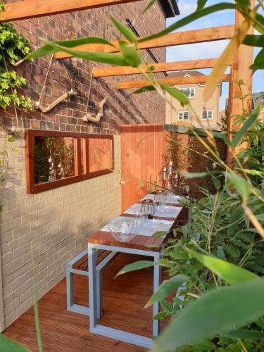 Facilities, Luxury 5* Home with Secret Garden and Free Parking in Croxteth