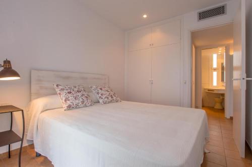 C-5 CALELLA DE PALAFRUGELL 5 PAX C-5 CALELLA DE PALAFRUGELL 5 PAX