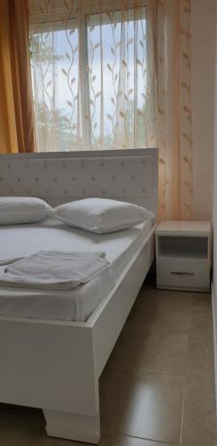 Deluxe Apartment image 9