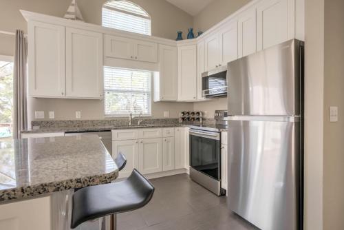 Nancy's Southern Dunes Vacation Home - main image