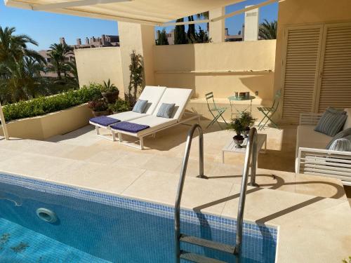Luxury Apartment Penthouse in Sotogrande Paseo del Mar - image 4