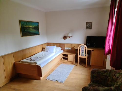 1 twin bed