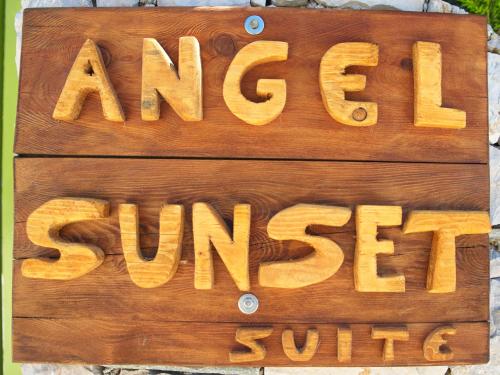 Angel Sunset suite