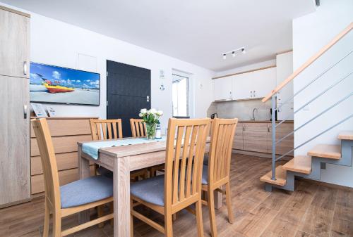 Apartamenty Rodzinne Słoneczny Zakątek - image 3