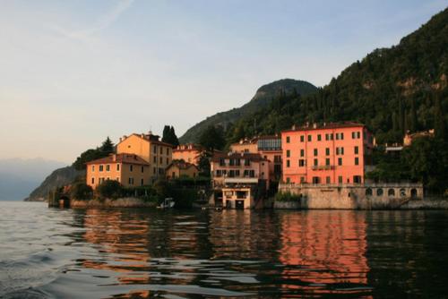 Bed & Breakfast il Bolentino Varenna – Varenna, VA