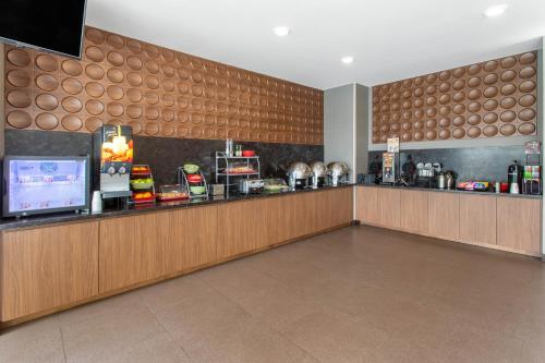 Essen und Erfrischungen, Hawthorn Extended Stay by Wyndham Loveland in Loveland (CO)
