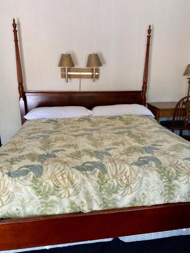 Stevenson's Inn Room Type - King Room