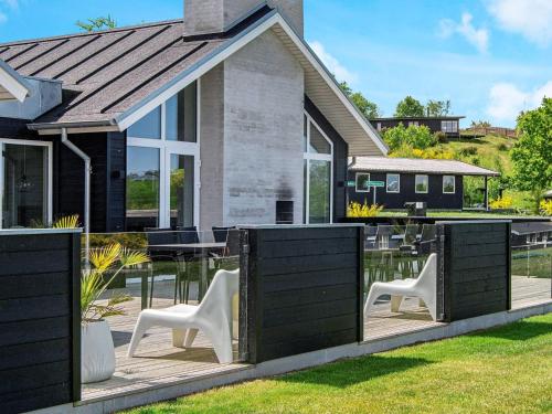 20 person holiday home in Glesborg