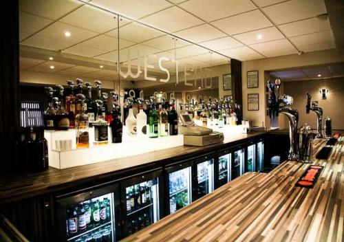 The Georgian Hollies Hotel - image 7