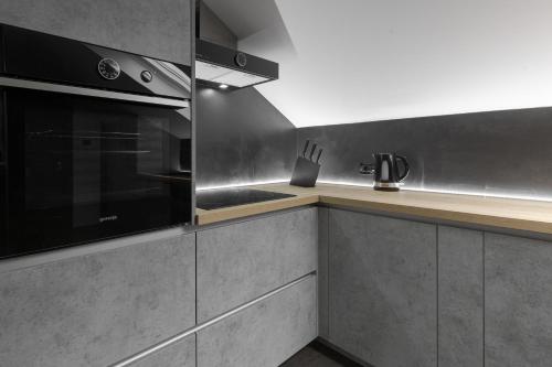 廚房, The Attic in 馬克西米爾