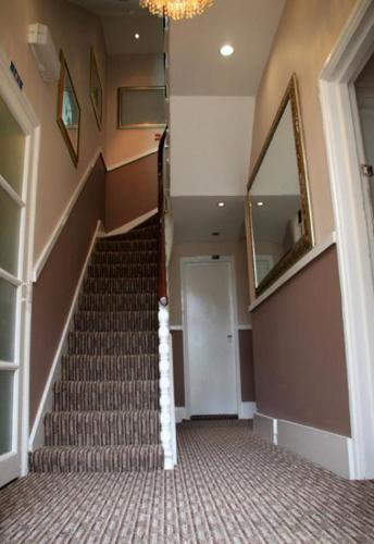 The Grapevine Hotel - main image