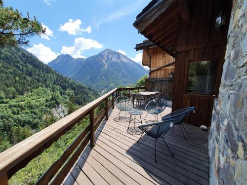 Chalet Solize - Terrasse avec superbe vue - Sauna Champagny en Vanoise