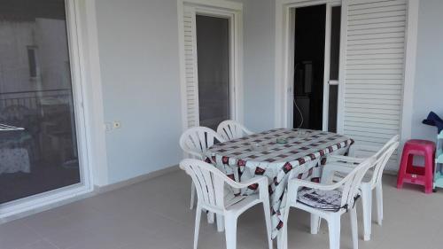 Louizas in Nafplio