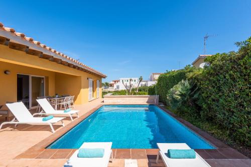 Villa image 2