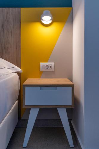Double or Twin Room image 10
