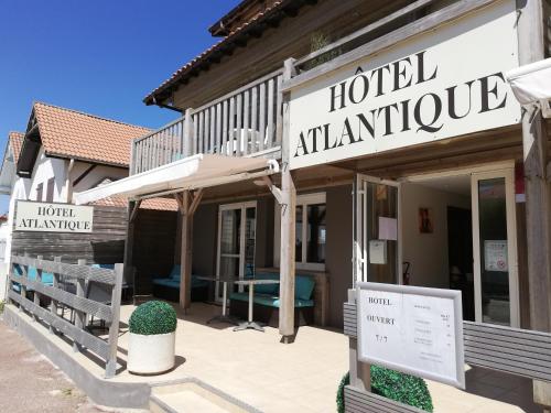 Hotel Atlantique - Hôtel - Mimizan