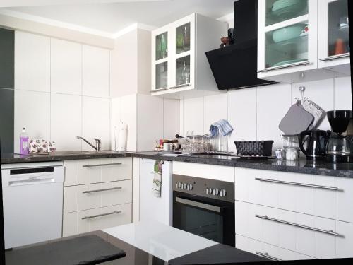 Kitchen, Monteur-Fremdenzimmer - Petit Quartier in Boppard
