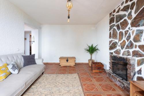 Home2Book Rustic House Los Realejos, Private Pool