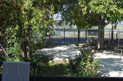 Silver Lake Home with a View - image 5