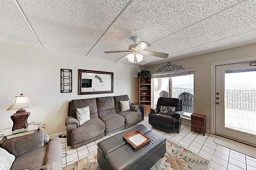 4400 Gulf Blvd Condo Unit 105 - image 6