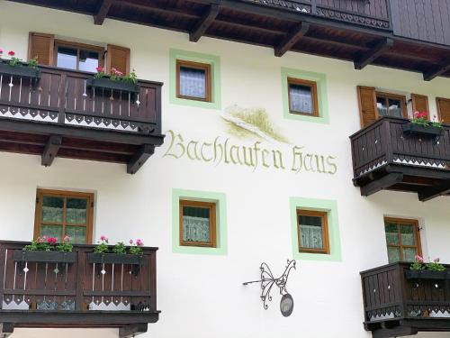 Bachlaufen Haus